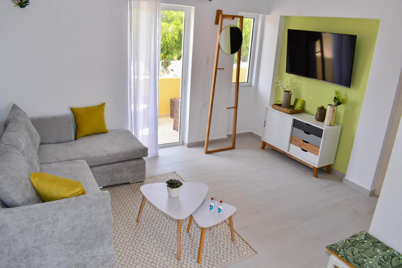 2 Bedroom Apartment Lambisea Кос Екстериор снимка