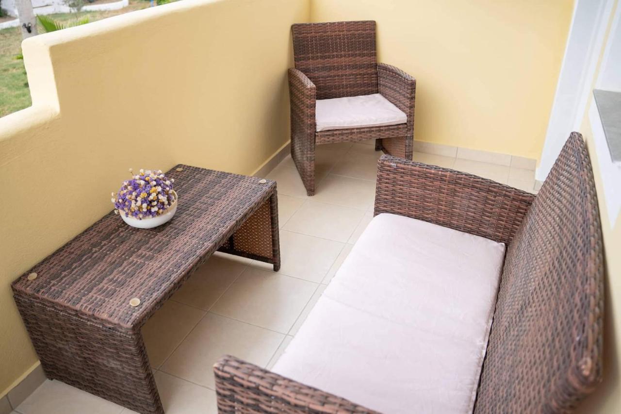 2 Bedroom Apartment Lambisea Кос Екстериор снимка
